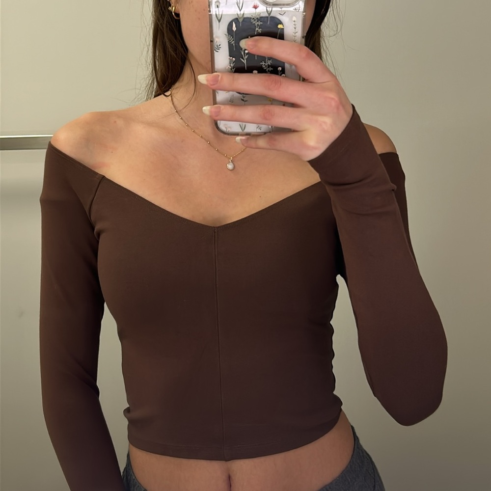 Abercrombie Off the Shoulder Brown Long Sleeved Top
